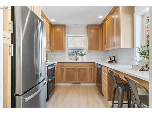 4855 8TH Ave Se, Salem, OR 97302