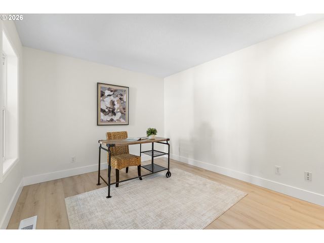 4855 8TH Ave Se, Salem, OR 97302
