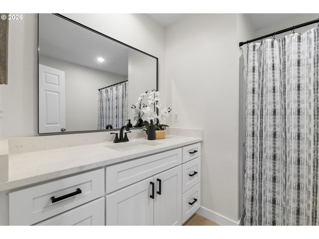 4855 8TH Ave Se, Salem, OR 97302