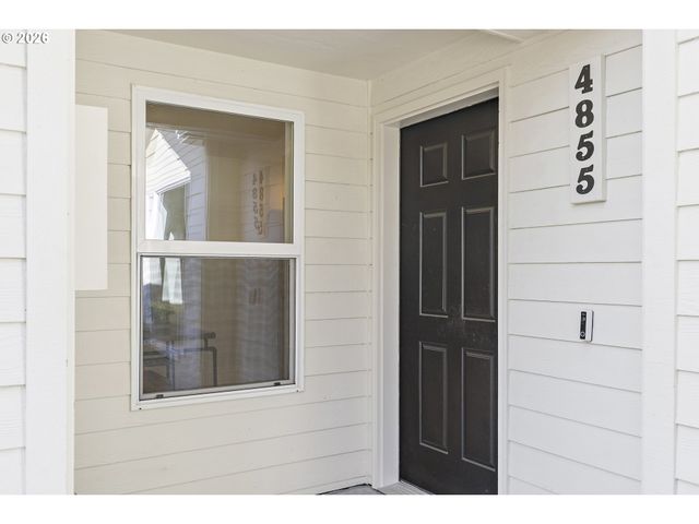 4855 8TH Ave Se, Salem, OR 97302