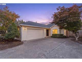 4855 8TH Ave Se, Salem, OR 97302