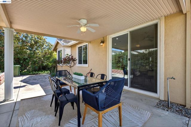 1606 Regent Dr, Brentwood, CA 94513
