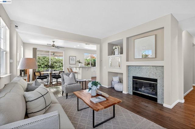 1606 Regent Dr, Brentwood, CA 94513