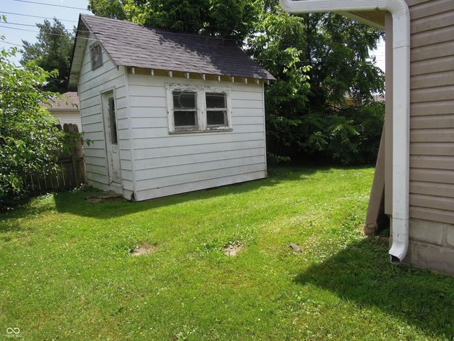 204 E High Street, Mooresville, IN 46158