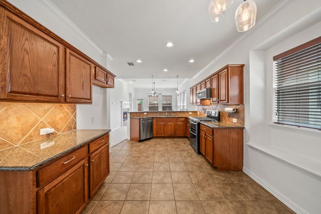 325 Kirby Drive, Argyle, TX 76226