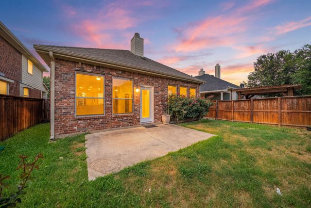 325 Kirby Drive, Argyle, TX 76226