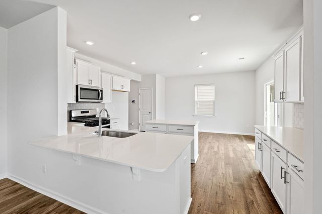 906 Pineland Drive, Woodruff, SC 29388