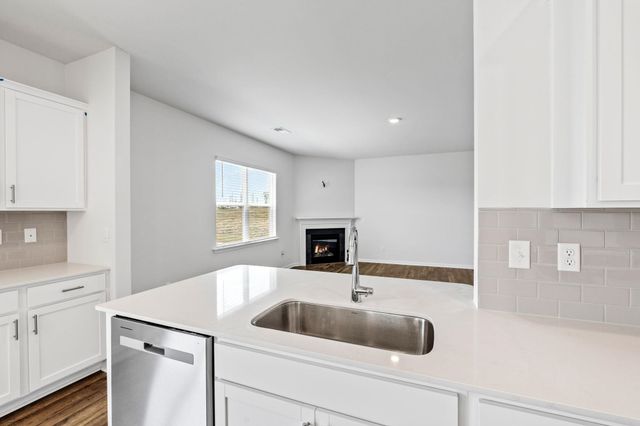 906 Pineland Drive, Woodruff, SC 29388