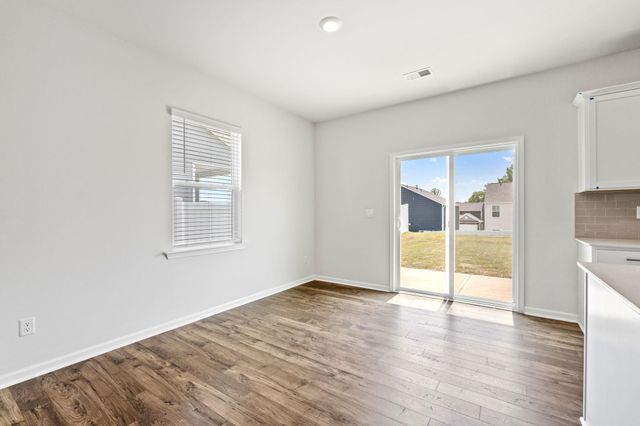 906 Pineland Drive, Woodruff, SC 29388