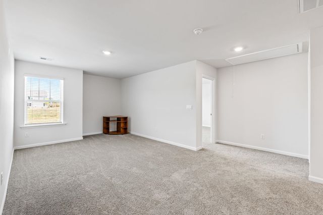 906 Pineland Drive, Woodruff, SC 29388