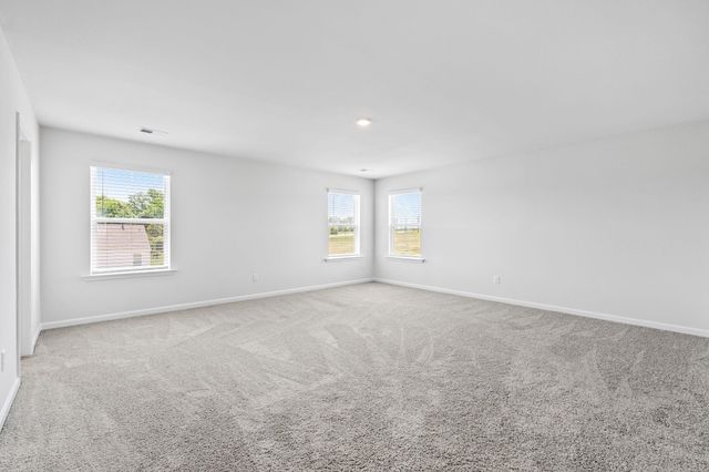 906 Pineland Drive, Woodruff, SC 29388