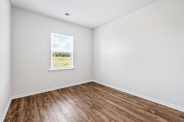 906 Pineland Drive, Woodruff, SC 29388