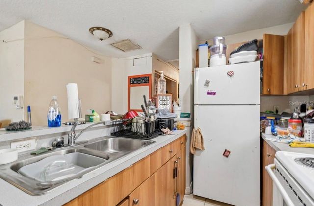 1901 E 32ND AVENUE, Tampa, FL 33610