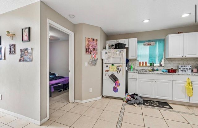 1901 E 32ND AVENUE, Tampa, FL 33610