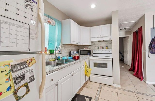1901 E 32ND AVENUE, Tampa, FL 33610