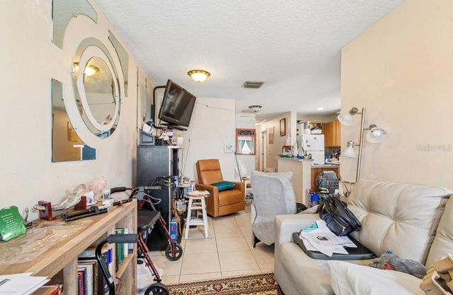 1901 E 32ND AVENUE, Tampa, FL 33610
