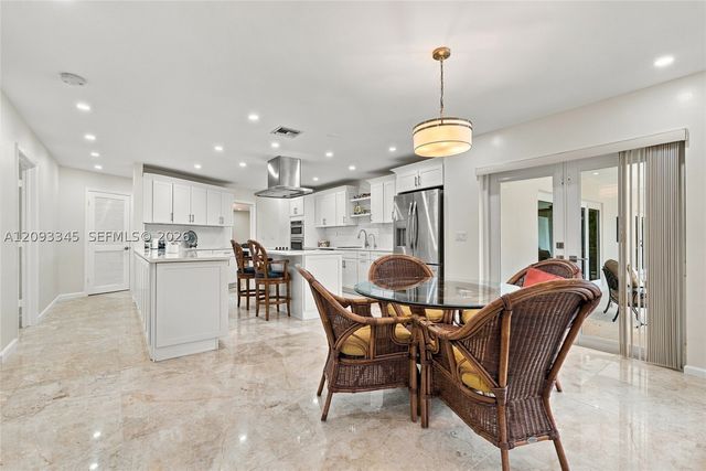 444 Glenbrook Dr, Atlantis, FL 33462