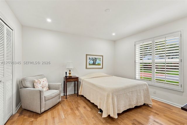 444 Glenbrook Dr, Atlantis, FL 33462