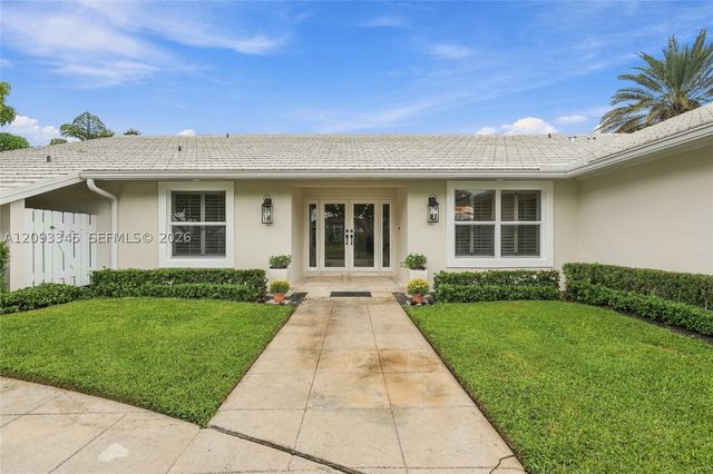 444 Glenbrook Dr, Atlantis, FL 33462