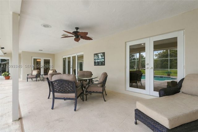 444 Glenbrook Dr, Atlantis, FL 33462