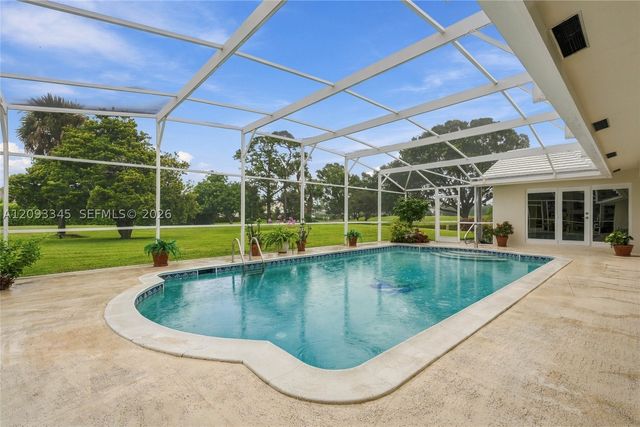 444 Glenbrook Dr, Atlantis, FL 33462