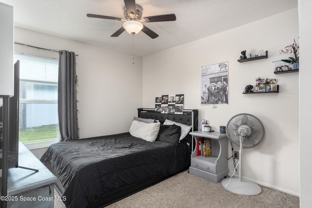 949 Custer Street NW, Palm Bay, FL 32907