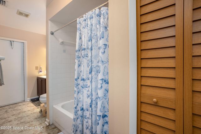 949 Custer Street NW, Palm Bay, FL 32907