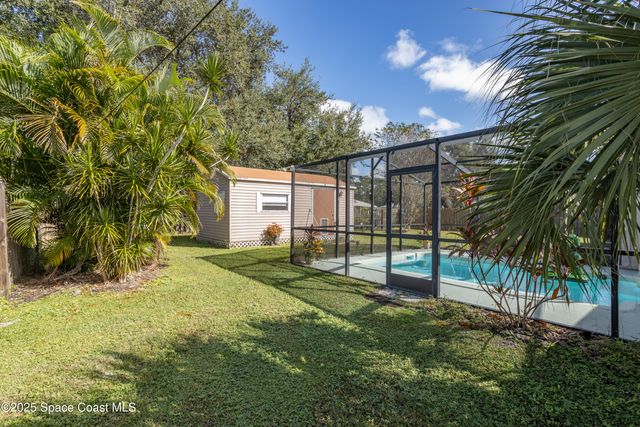 949 Custer Street NW, Palm Bay, FL 32907