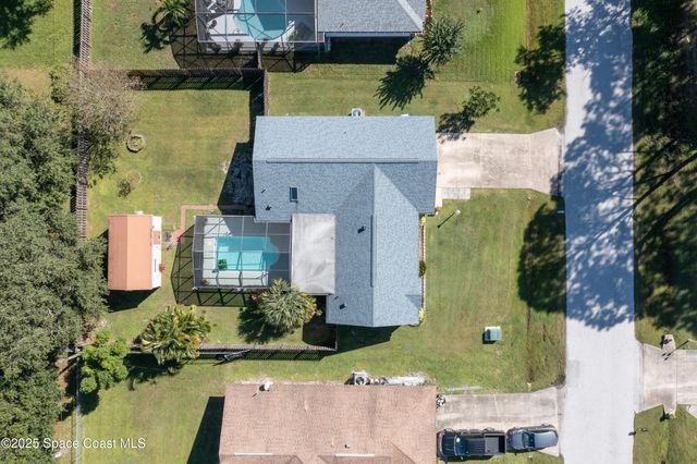 949 Custer Street NW, Palm Bay, FL 32907