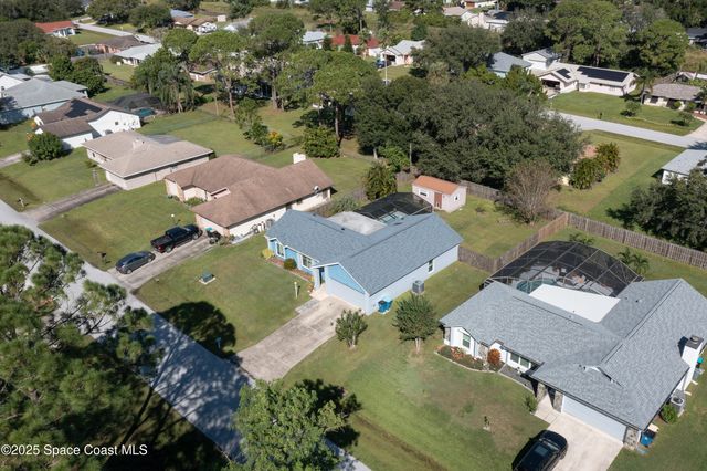 949 Custer Street NW, Palm Bay, FL 32907