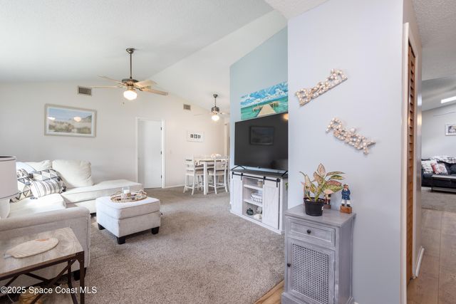 949 Custer Street NW, Palm Bay, FL 32907