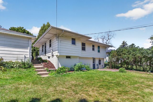 7070 Claude Avenue, Inver Grove Heights, MN 55076