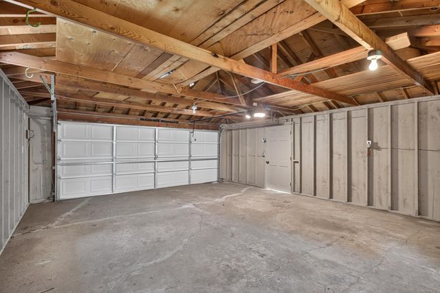 7070 Claude Avenue, Inver Grove Heights, MN 55076