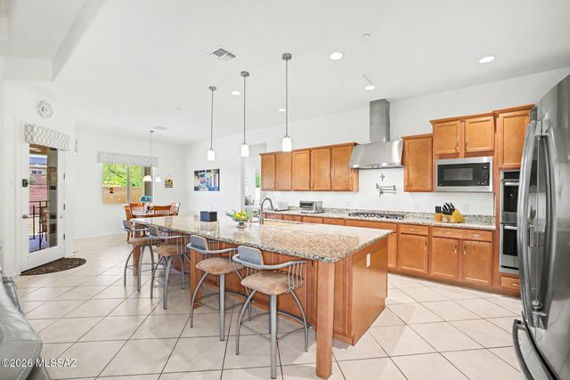 13511 N Trailing Indigo Court, Tucson, AZ 85755