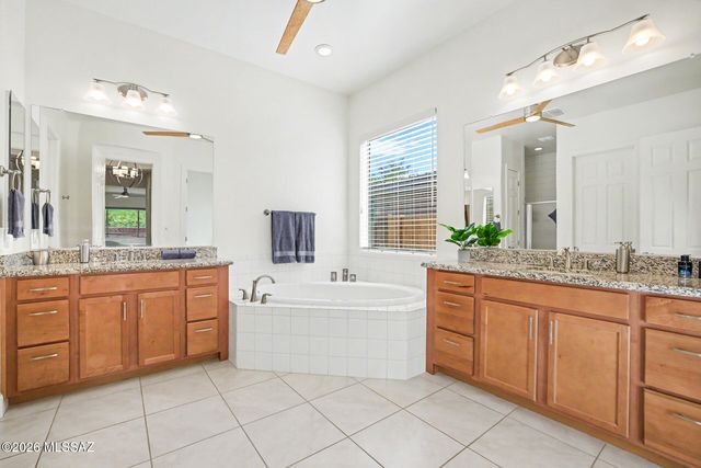 13511 N Trailing Indigo Court, Tucson, AZ 85755