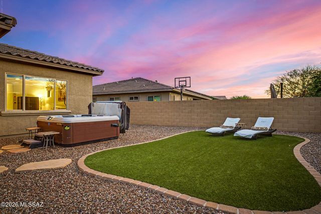 13511 N Trailing Indigo Court, Tucson, AZ 85755