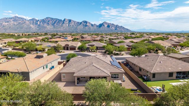 13511 N Trailing Indigo Court, Tucson, AZ 85755