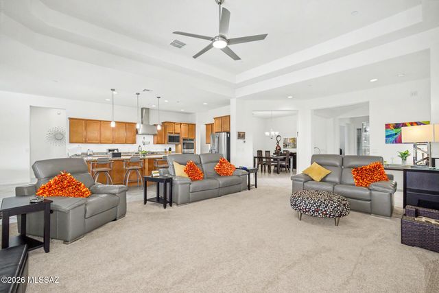 13511 N Trailing Indigo Court, Tucson, AZ 85755