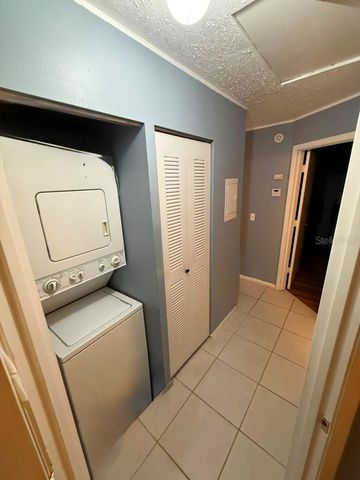 69 S MARBRISA WAY, Kissimmee, FL 34743