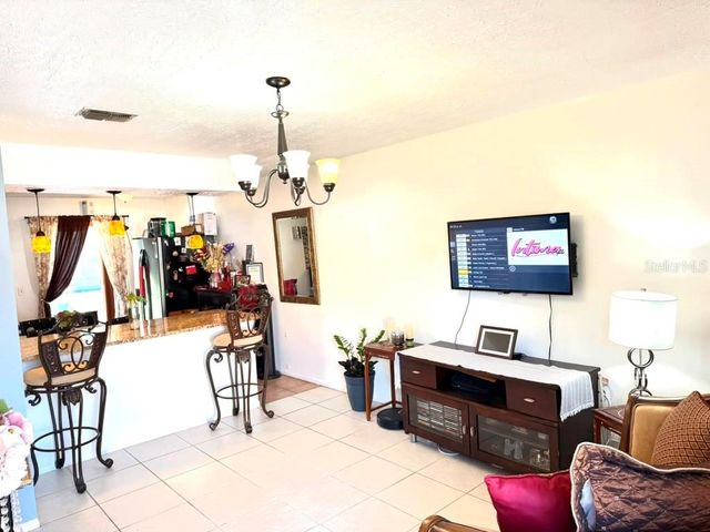69 S MARBRISA WAY, Kissimmee, FL 34743