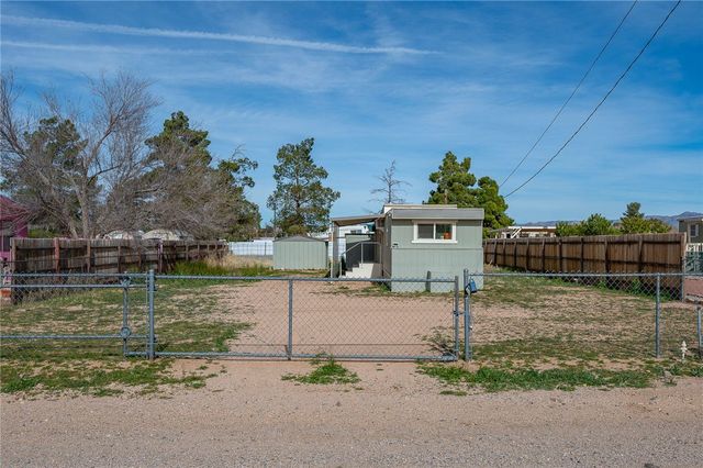 3705 E Diagonal Way, Kingman, AZ 86409