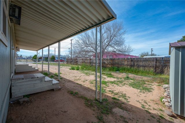 3705 E Diagonal Way, Kingman, AZ 86409