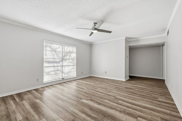 1113 Kingston Drive, Lewisville, TX 75067