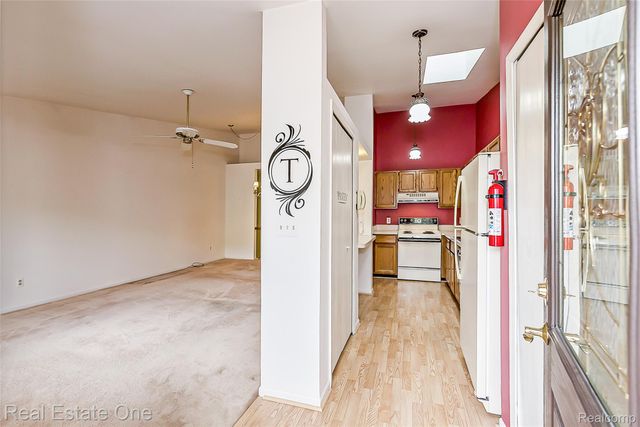 25137 Jefferson Court 4, South Lyon, MI 48178
