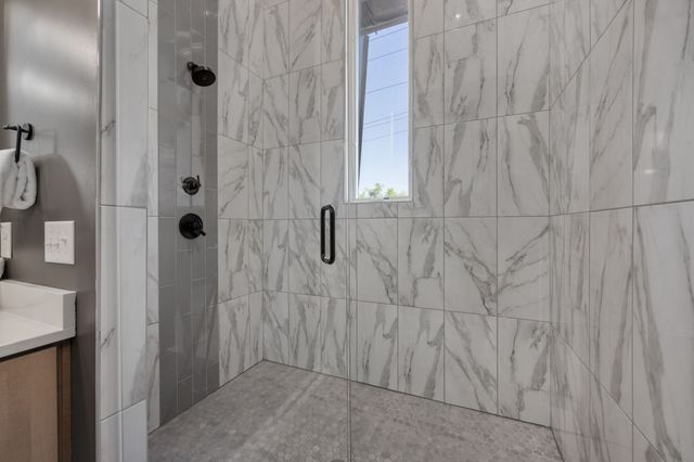 1007 Summit Ave, Nashville, TN 37203