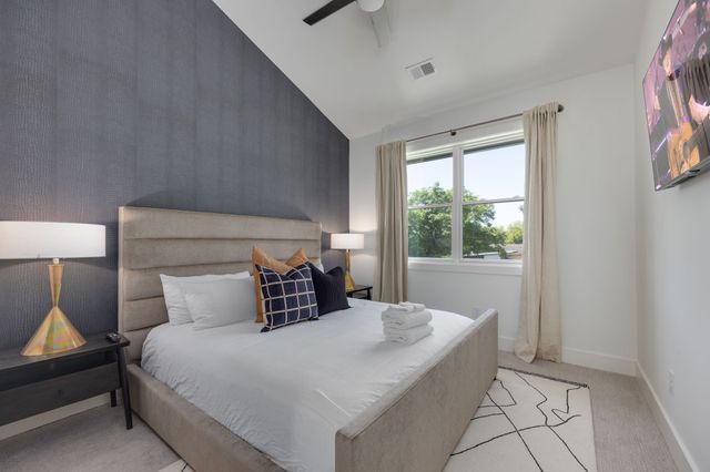 1007 Summit Ave, Nashville, TN 37203