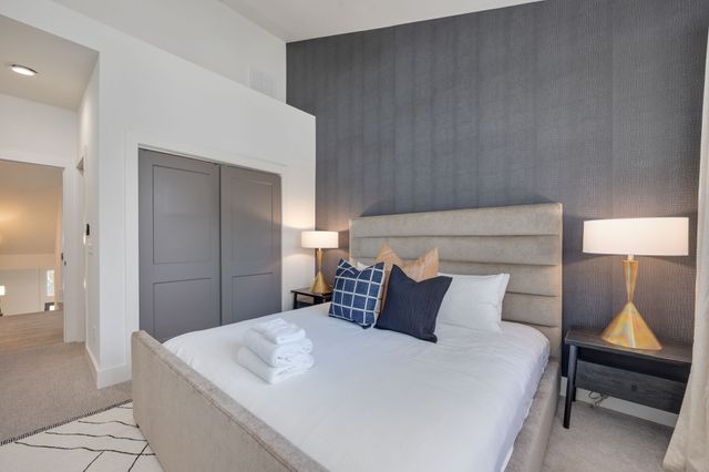 1007 Summit Ave, Nashville, TN 37203