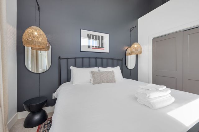 1007 Summit Ave, Nashville, TN 37203