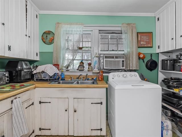 1741 Rainbow Lake Road, Chesnee, SC 29323