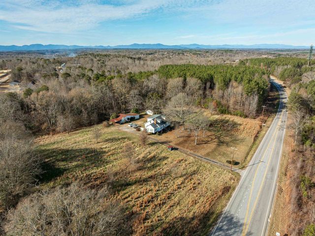 1741 Rainbow Lake Road, Chesnee, SC 29323